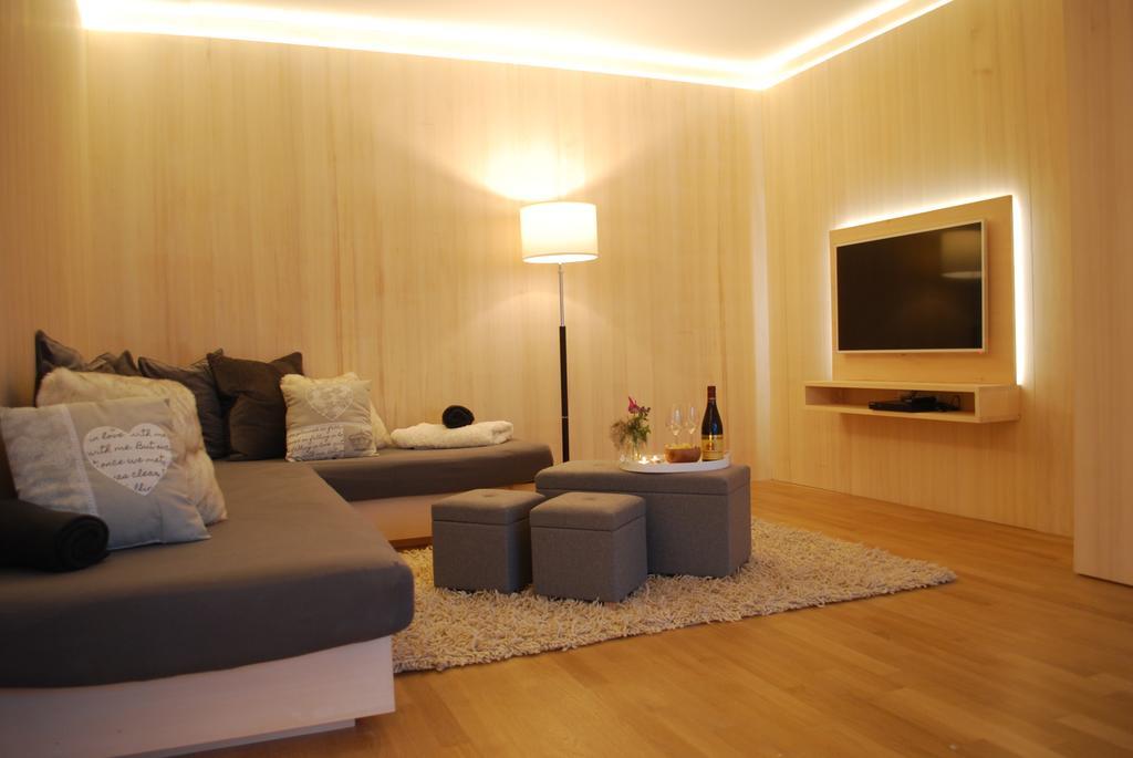 Ferienwohnung Rheintal Фельдкірш Екстер'єр фото